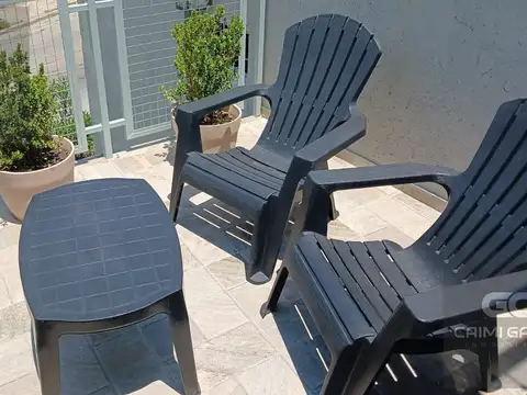 Casa 12 ambientes con 4 baños