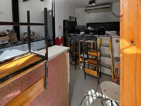 Local en Alquiler 25 años