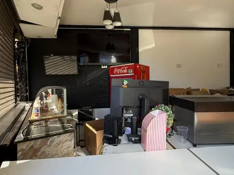 Local Comercial en alquiler centro de Padua a 3 cuadras de la estación