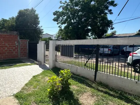 Casa en Venta en Rafael Calzada, USD 55.000