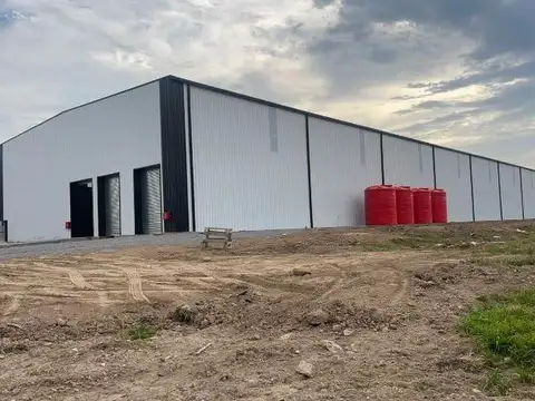 Galpon en Alquiler 30  mts Frente