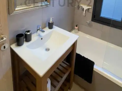Oficina en Venta con 1 cochera
