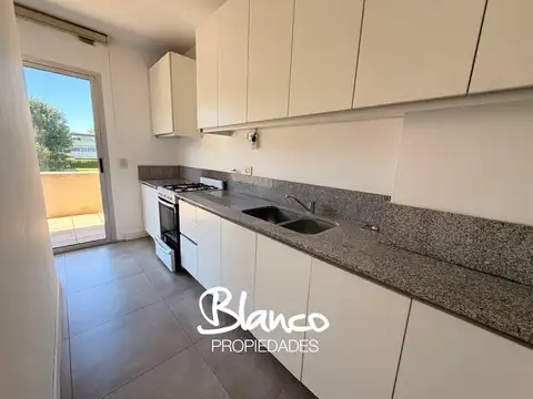 Departamento en Alquiler de 3 ambientes