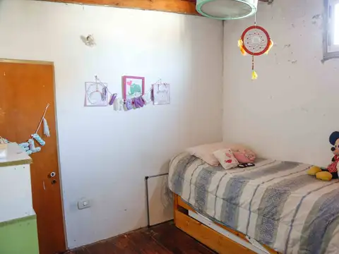 PH EN VENTA EN TOLOSA 2 DORMITORIOS A RECICLAR