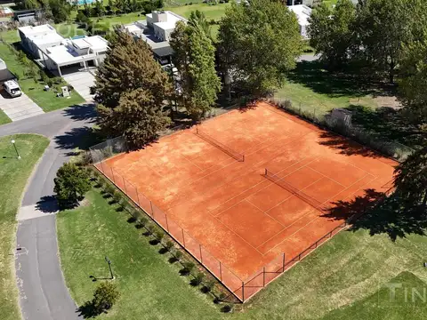 Terreno en Venta de 1221,0 m2