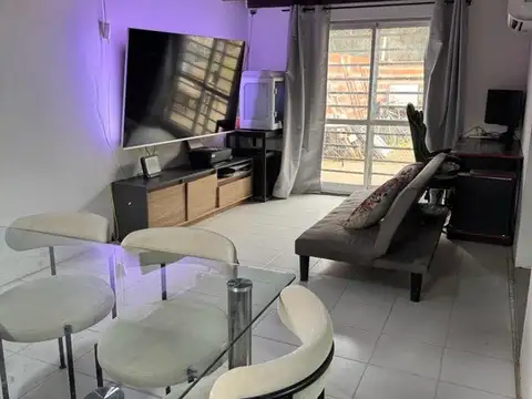 VENTA CASA 4 AMBIENTES GARIN - ESCOBAR
