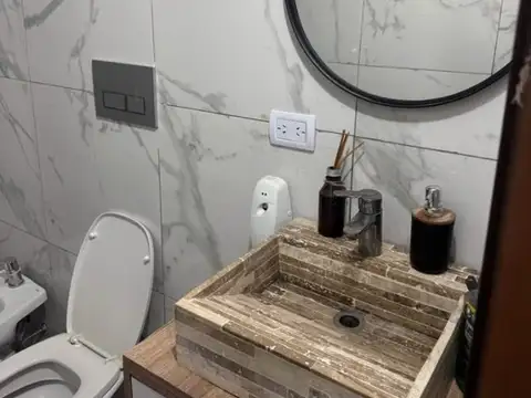 Casa 4 ambientes con 1 baño