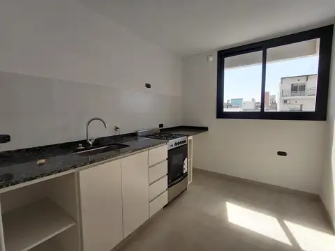 Venta Departamento 2 Ambientes solarium y parrilla en San Martín