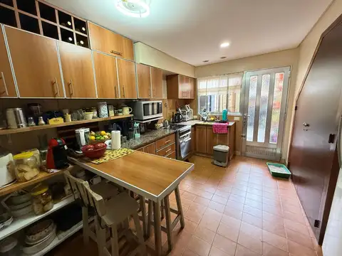 Depto Tipo Casa 4 ambientes con 2 baños