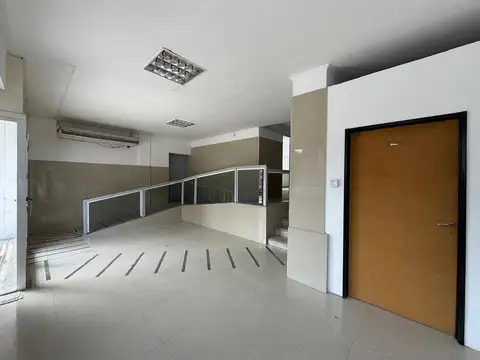 Oficina en Alquiler 35 años