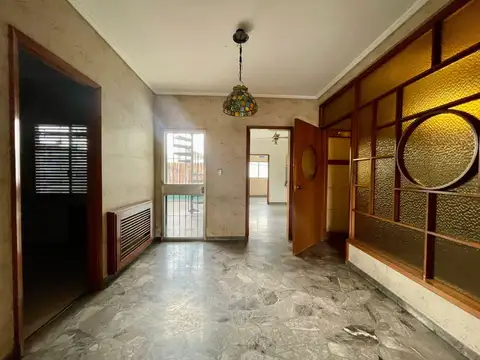 Depto Tipo Casa en Alquiler de 4 ambientes