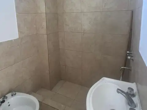 Departamento en Alquiler en Munro, $ 350.000