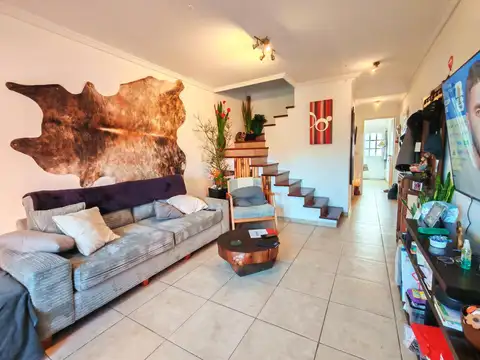 PH Duplex en Venta 4 Ambientes con Cochera en Haedo