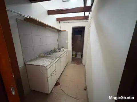 LOCAL COMERCIAL EN  7 DE MARZO Y LUJÁN SANTO TOMÉ