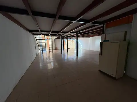Local en Venta 15 años