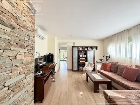 Casa en Venta en Quilmes, USD 530.000