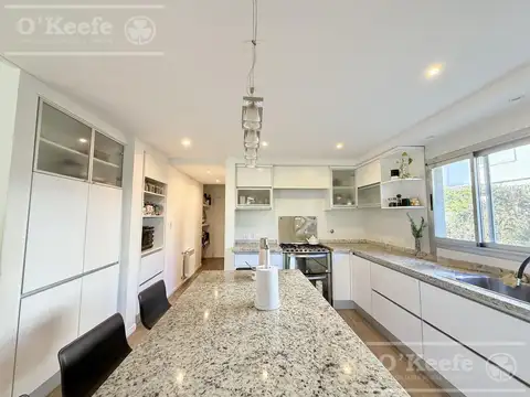 Casa en Venta al Este