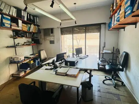 Local en Venta 40 años