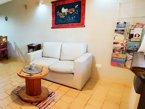 Venta Duplex 3 Amb + Patio c/ parque. Todos los servicios Es