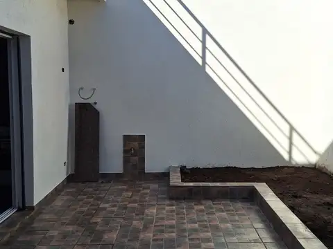 Tapalque 5300, Piso PB