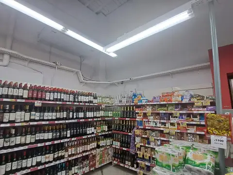 Local en Venta en Gregorio De Laferrere, USD 300.000