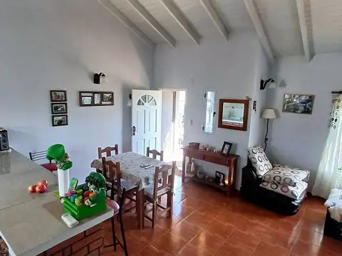 CASA+DPTO IND- IDEAL 2 FLIAS O RENTA- COCH Y FONDO
