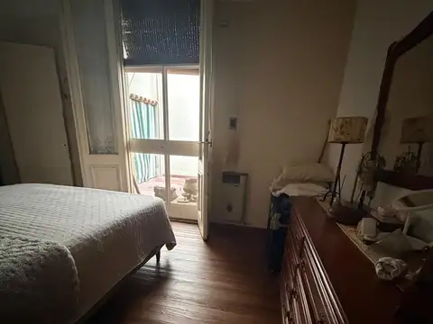 Casa 4 ambientes con 1 baño
