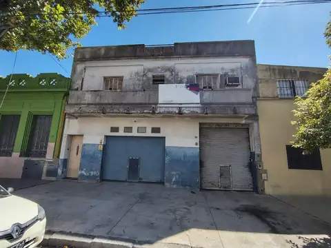VENTA GALPÓN EN MATADEROS