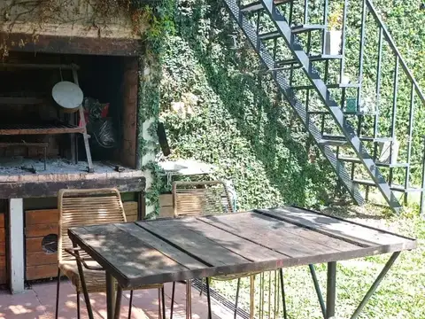 Casa Reciclada Con Jardin Y Pileta En Florida Oeste