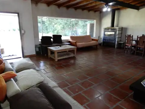 Casa en Venta con 1 cochera
