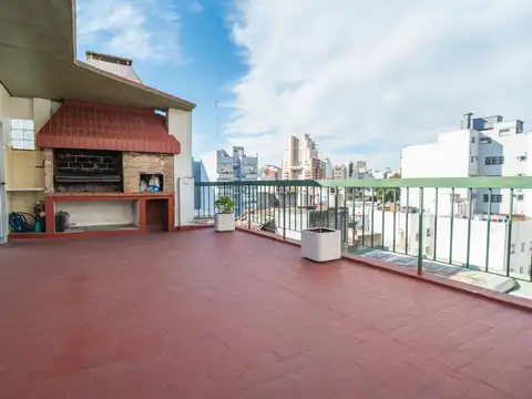 Departamento 7 ambientes con 2 baños