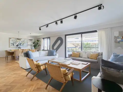 Austria y Av. Libertador