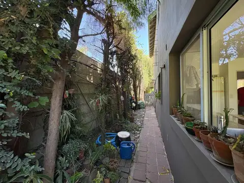 Los Ángeles Maschwitz casa s/lote 605m2  c/pileta