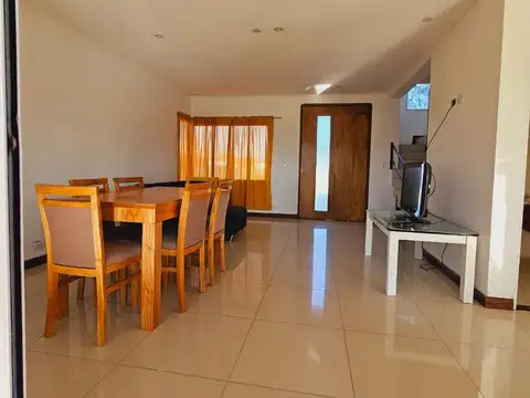 Casa en Alquiler en San Matias, USD 1.400