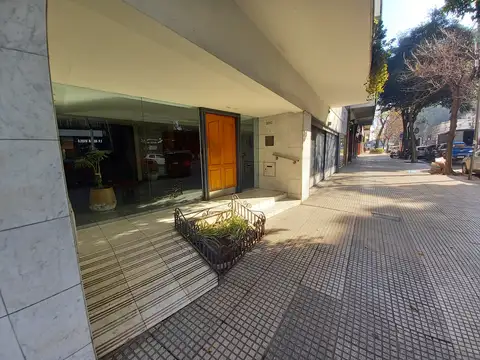 Avenida Álvarez Thomas 3000, Piso 5