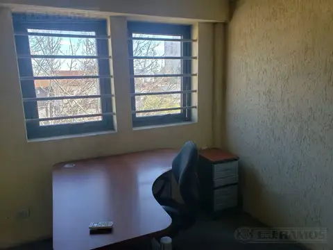 Edificio Comercial en  Venta frente a Unicenter