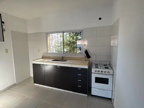 Casa en Venta en Azcuenaga, USD 56.000
