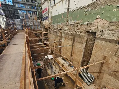 Avenida Hipólito Yrigoyen 4000