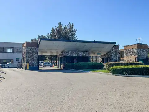 barrio los arces la cañada de pilar km 56 , Piso 0