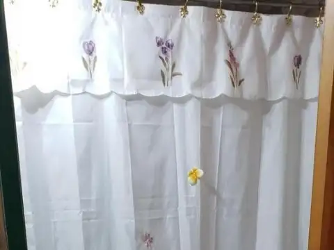 Casa 3 ambientes con 1 baño