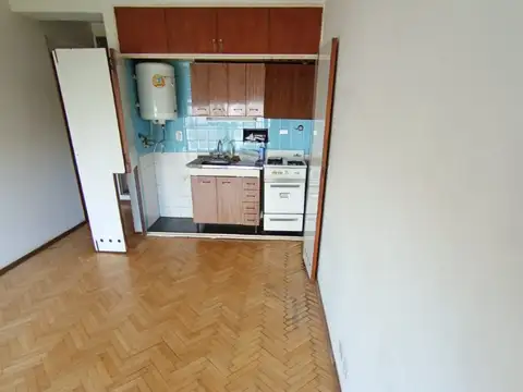 IMPECABLE MONOAMBIENTE EN ALQUILER 25 M2 APROX, BARRIO DE PARQUE CENTENARIO