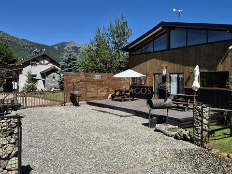 Casa en Venta de 9 dormitorios