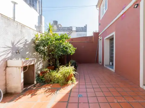 Depto Tipo Casa en Venta de 4 ambientes