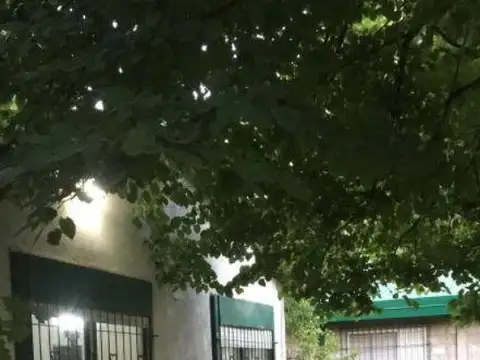 Quinta en Venta en 20 De Junio, USD 135.000