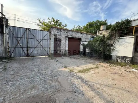 Avenida Derqui 3800
