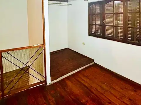 EN VENTA - EXCELENTE DÚPLEX DE 3 AMBIENTES - SAN MIGUEL