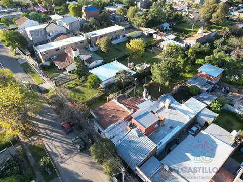 Casa 3 ambientes con 2 baños