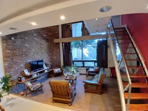 CASA EST/  MINIMALISTA  5 AMB LOTE 861 MTS2aprox GRAN PARQUE ARBOLADO C/ PISCINA ,PARRILLA