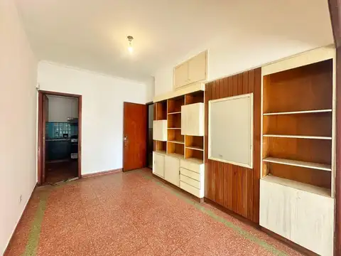 Local en Venta en Valentin Alsina, USD 120.000