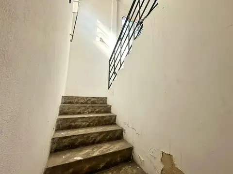 Local en Venta en Valentin Alsina, USD 120.000
